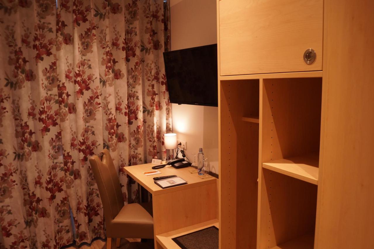 Hotel Gasthof Luis Warburg Luaran gambar